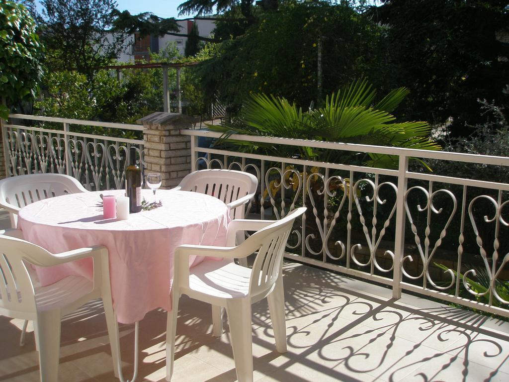 Apartment Rojnic Pula Exterior foto